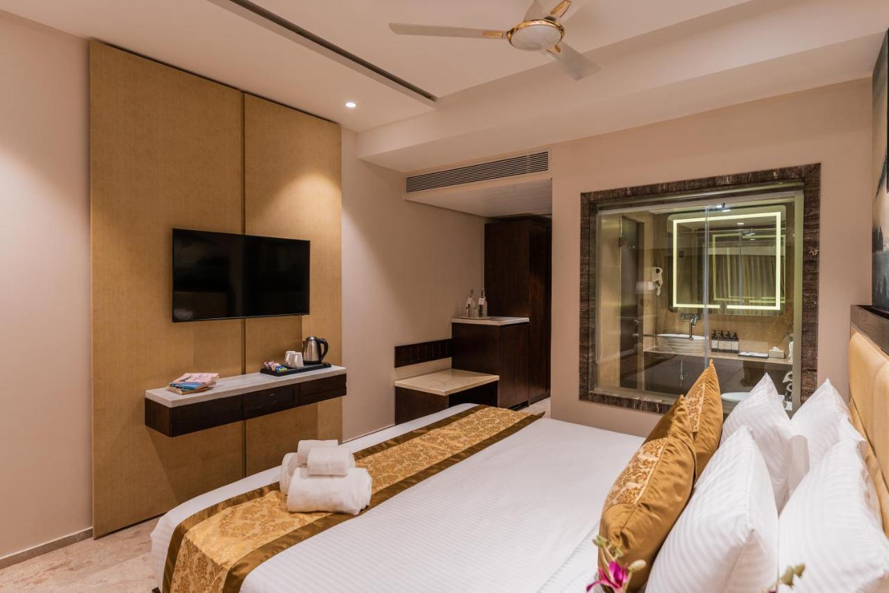 Regenta Central Imperial Candolim Goa Buitenkant foto