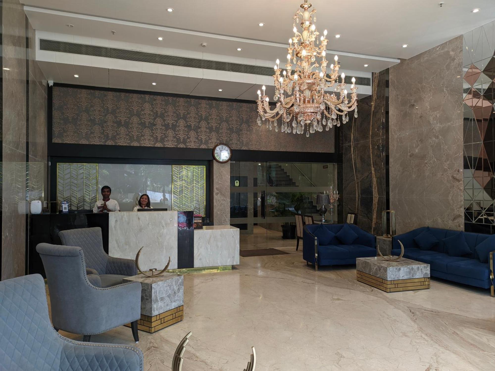 Regenta Central Imperial Candolim Goa Buitenkant foto